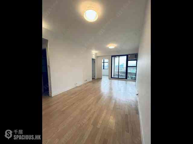 Mid Levels West - Scenic Heights Block 2 02