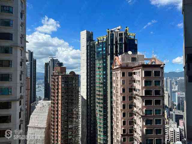 Mid Levels Central - Vantage Park Block 2 03