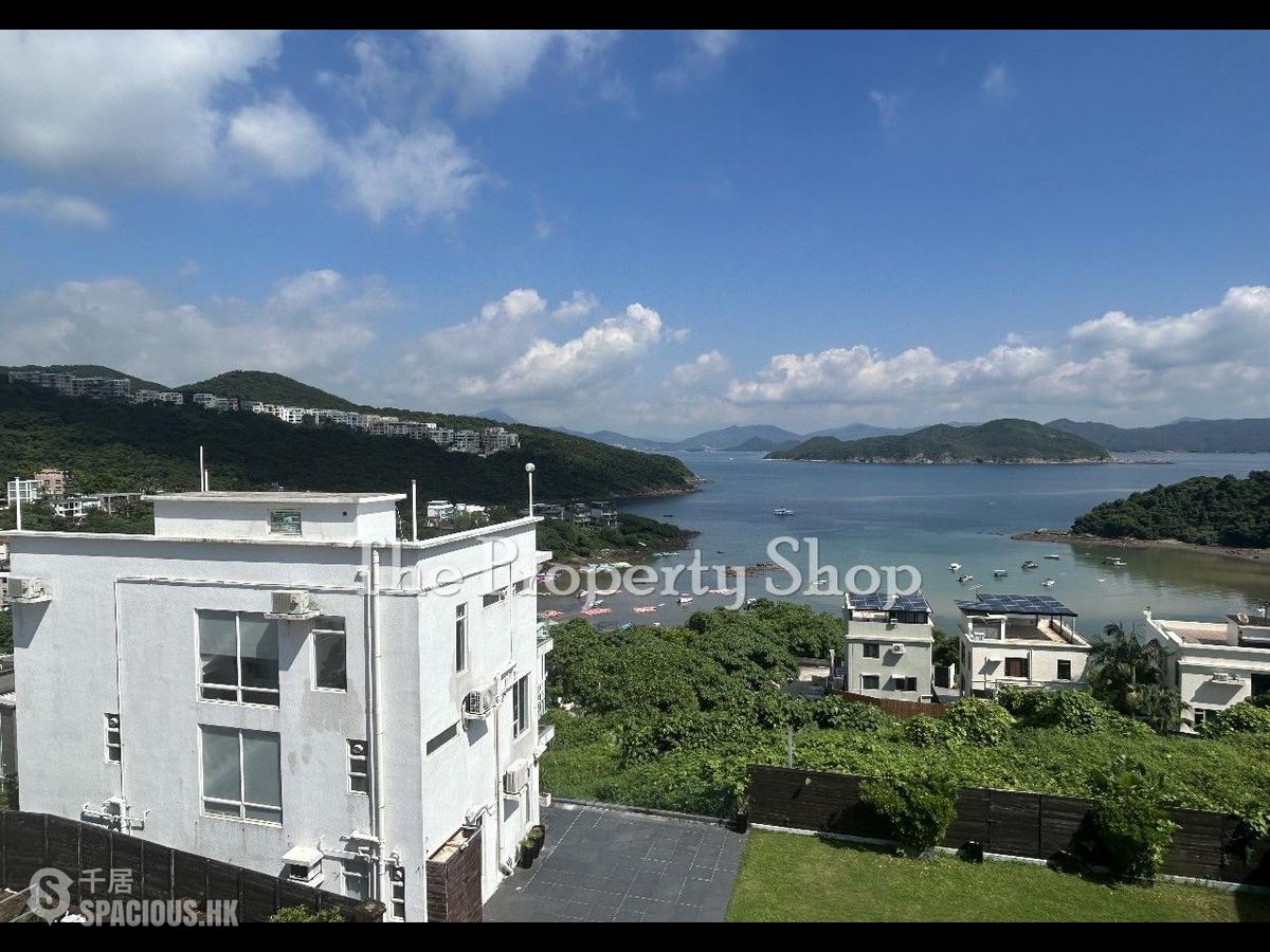 Clear Water Bay - Tai Hang Hau 01