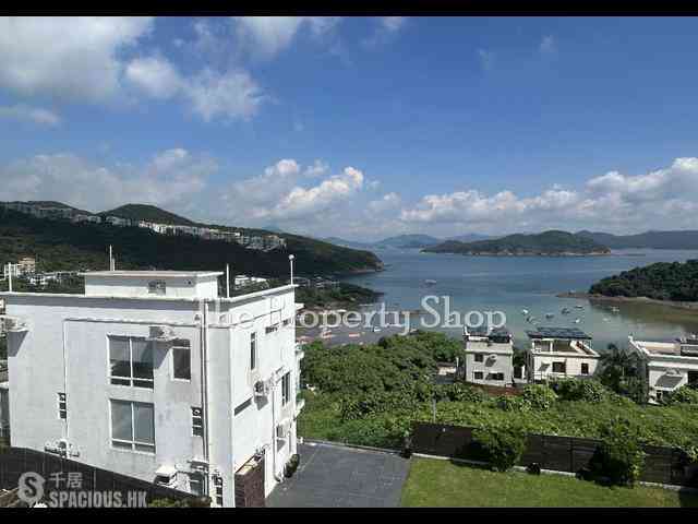 Clear Water Bay - Tai Hang Hau 01