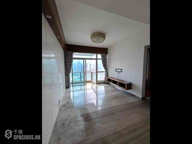Tai Kok Tsui - One Silversea Tower 7 01