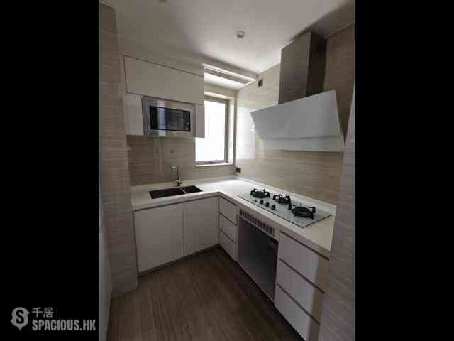 Tai Kok Tsui - One Silversea Tower 7 04