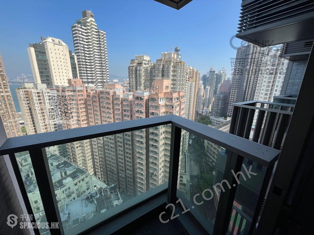 Shek Tong Tsui - Novum West 01