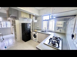 Braemar Hill - Coral Court 09