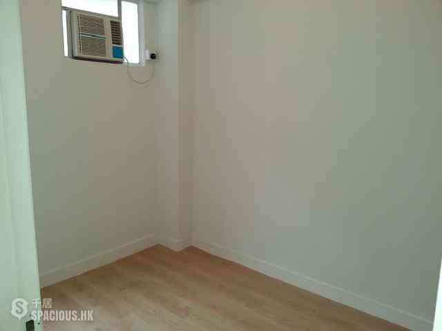 Quarry Bay - Kiu Ying Building 04