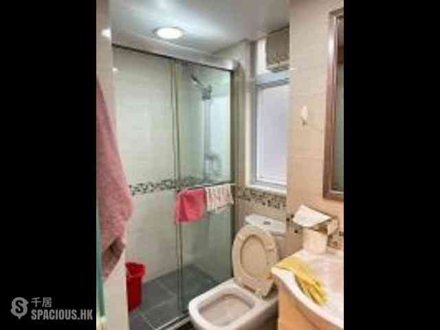Sai Ying Pun - Wing Lee Building 03