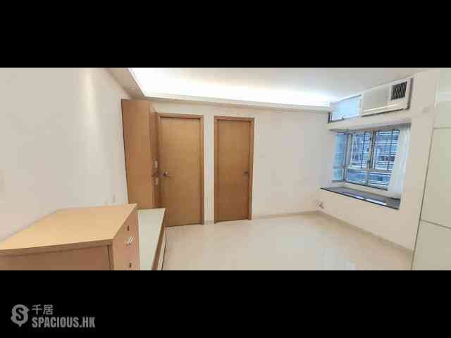 Quarry Bay - Wah Shun Gardens 01