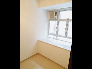 Sheung Wan - Man King Building 05