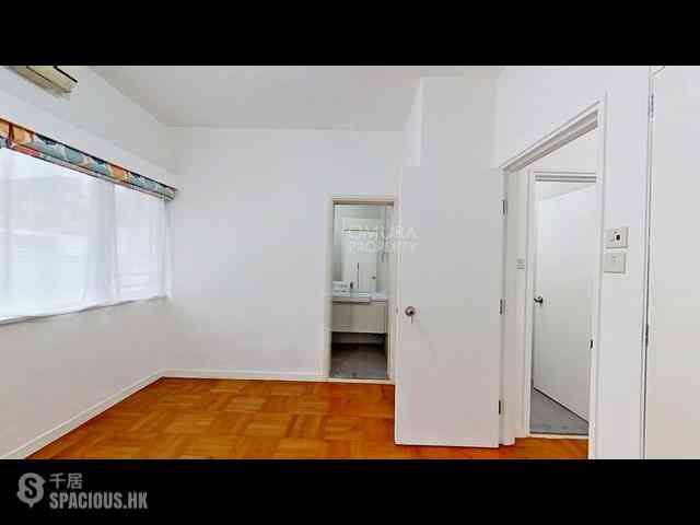 Chung Hom Kok - 30, Cape Road 08