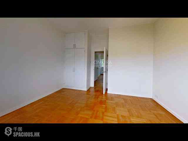 Chung Hom Kok - 30, Cape Road 10