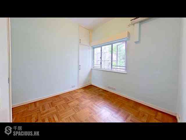 Chung Hom Kok - 30, Cape Road 13
