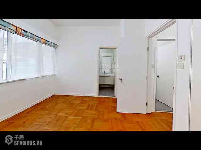 Chung Hom Kok - 30, Cape Road 16
