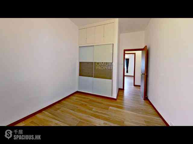 Chung Hom Kok - 30, Cape Road 14