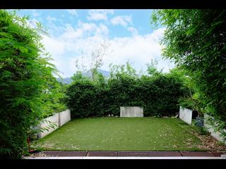 Chung Hom Kok - 30, Cape Road 21
