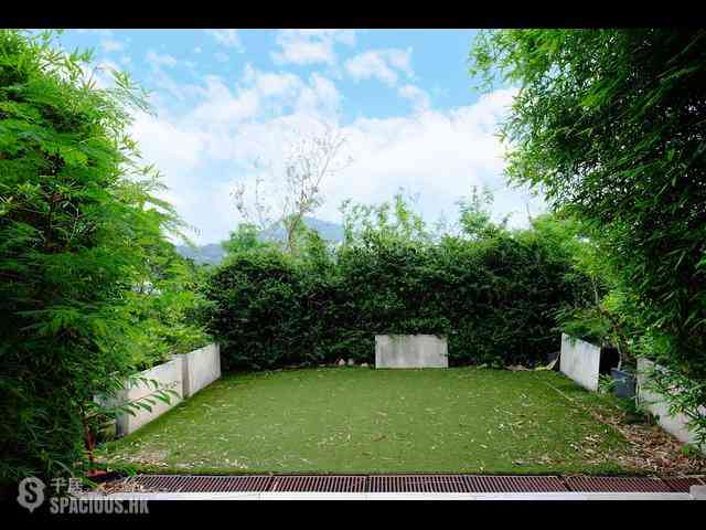Chung Hom Kok - 30, Cape Road 21