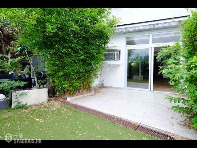 Chung Hom Kok - 30, Cape Road 25