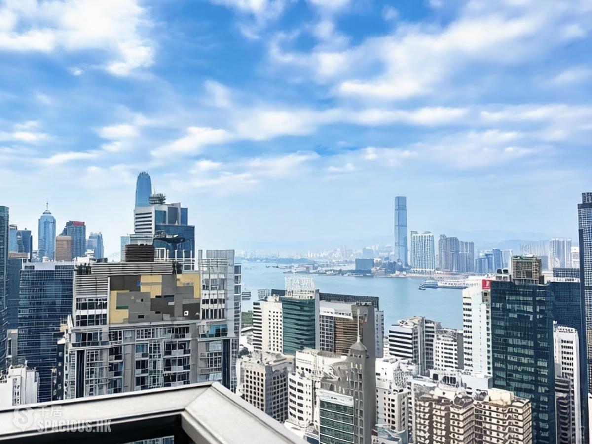 Wan Chai - The Avenue 01
