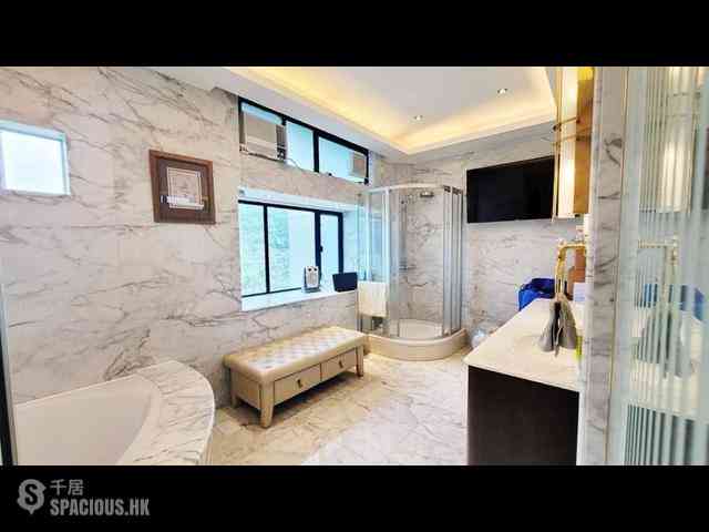 Repulse Bay - 37, Repulse Bay Road 11