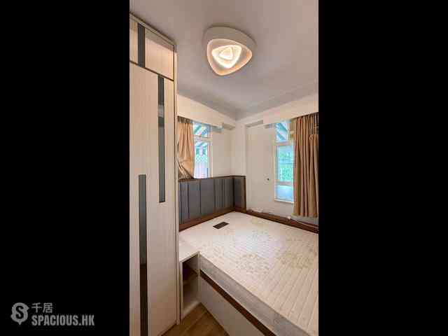 Sai Ying Pun - Chung Yin Court 06