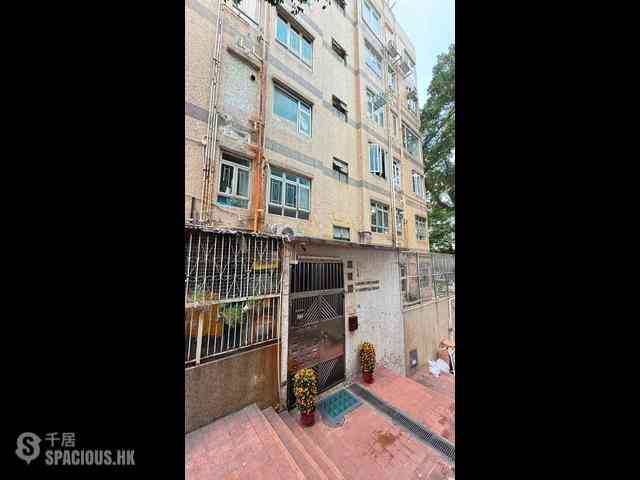 Sai Ying Pun - Chung Yin Court 08