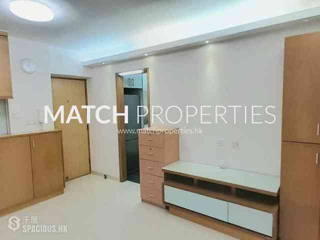 Quarry Bay - Wah Shun Gardens 01