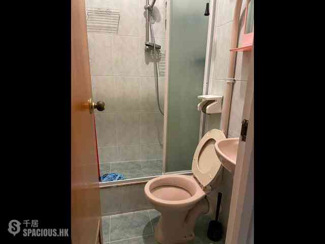 Sai Ying Pun - Yuk Ming Towers Block 1 06