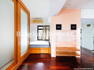 Shek Tong Tsui - Charmview Court 05