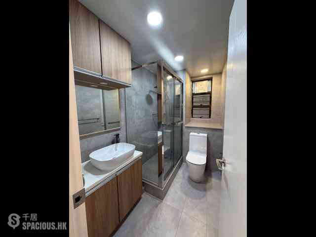 Sai Ying Pun - Ning Yeung Terrace Block B 05