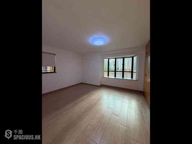 Sai Ying Pun - Ning Yeung Terrace Block B 06