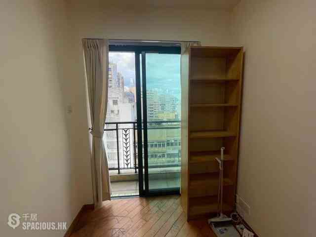Sheung Wan - Medal Court 04