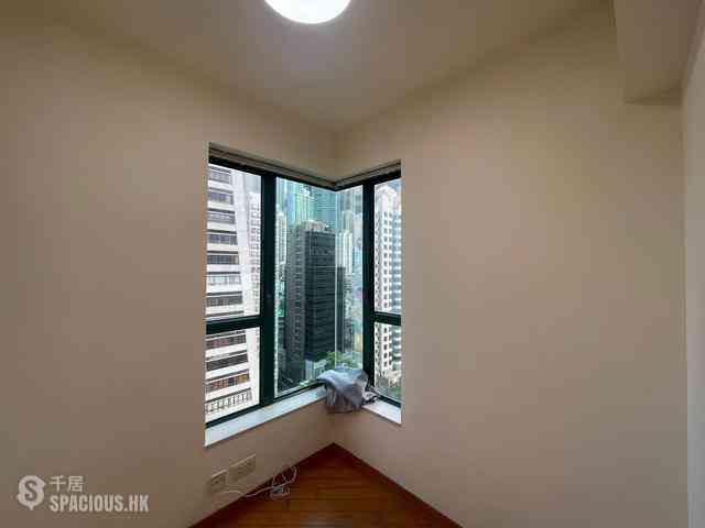 Sheung Wan - Medal Court 06