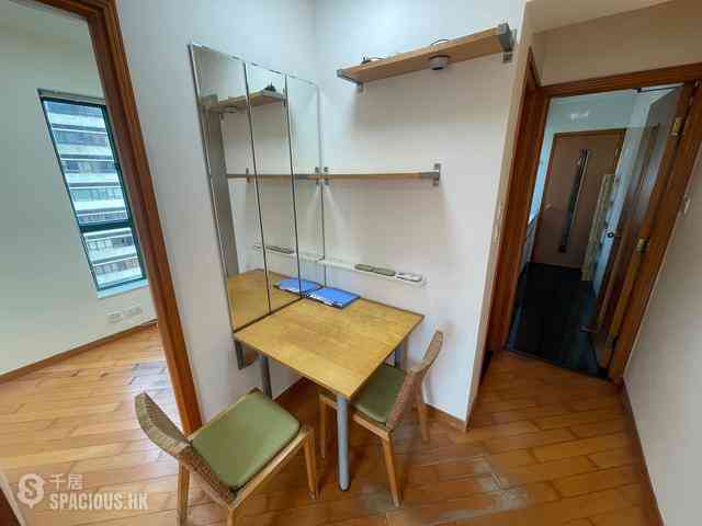 Sheung Wan - Medal Court 08