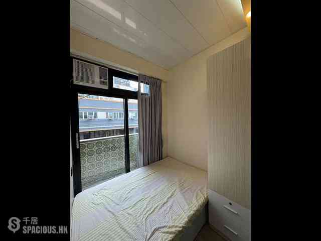 Tsim Sha Tsui - Ocean View Court 04