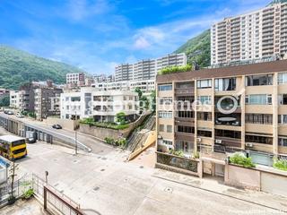 Happy Valley - Antonia House 02