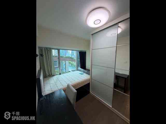 West Kowloon - The Waterfront Phase 2 Block 7 03