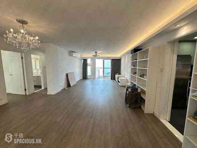 Pok Fu Lam - Baguio Villa Block 36 02
