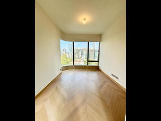 Mid Levels Central - 22A, Kennedy Road 02
