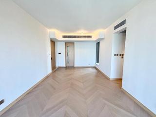 Mid Levels Central - 22A, Kennedy Road 03