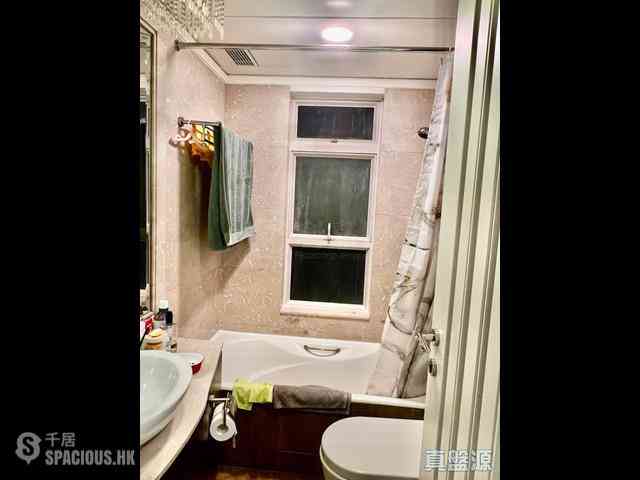 Lohas Park - Lohas Park Phase 2B Le Prime Block 6 09