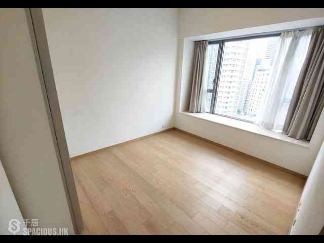 Sai Ying Pun - The Summa 04