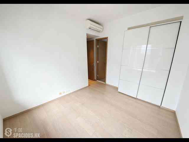 Sai Ying Pun - The Summa 06