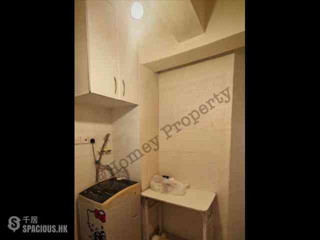 Kennedy Town - Hoi Tao Building Block B 04