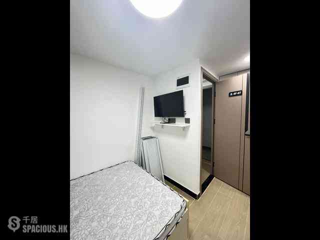 Tsim Sha Tsui - Ocean View Court 02