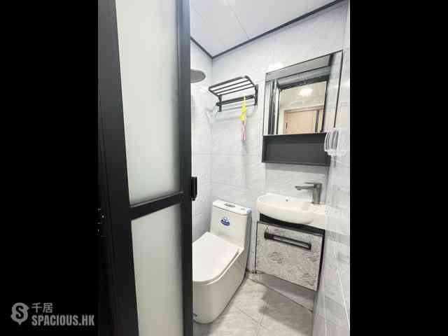 Tsim Sha Tsui - Ocean View Court 06