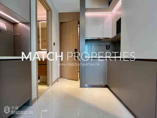 Sai Ying Pun - Upper Manor 05
