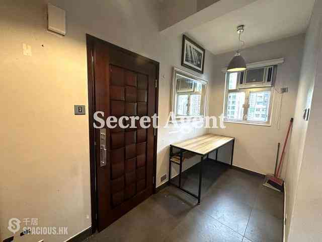 Soho - Chung Hing Court 03