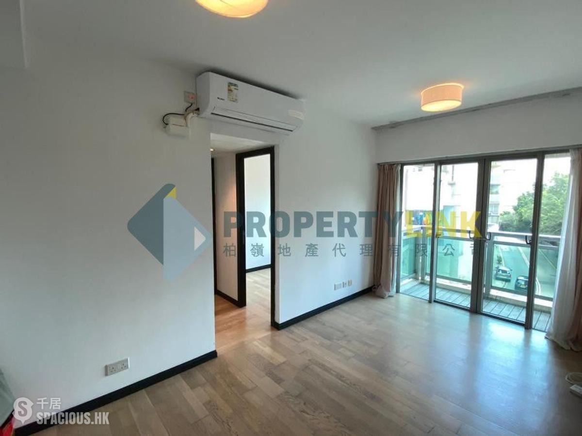 Sai Ying Pun - Centre Place 01