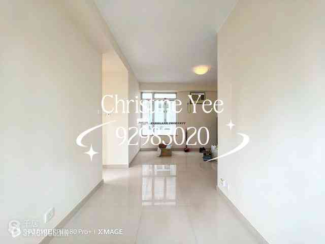 Wan Chai - Lok Moon Mansion 02
