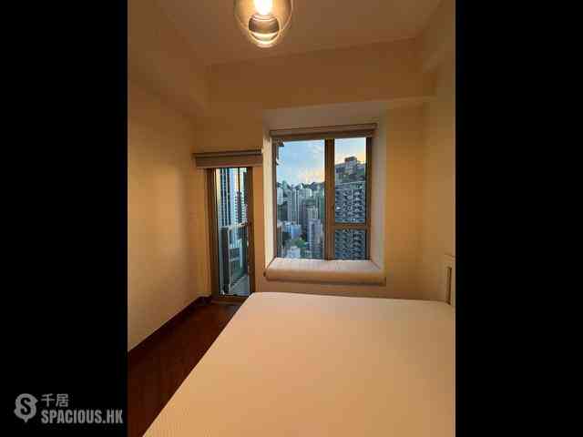 Wan Chai - The Avenue Phase 2 Block 1 06