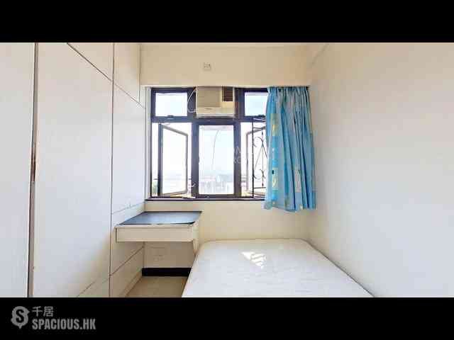 Sai Ying Pun - On Shun Mansion 08